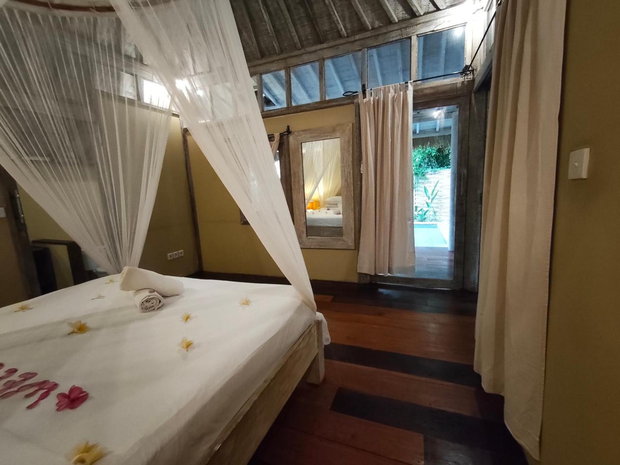 Villa Ibu Quần đảo Gili Ngoại thất bức ảnh