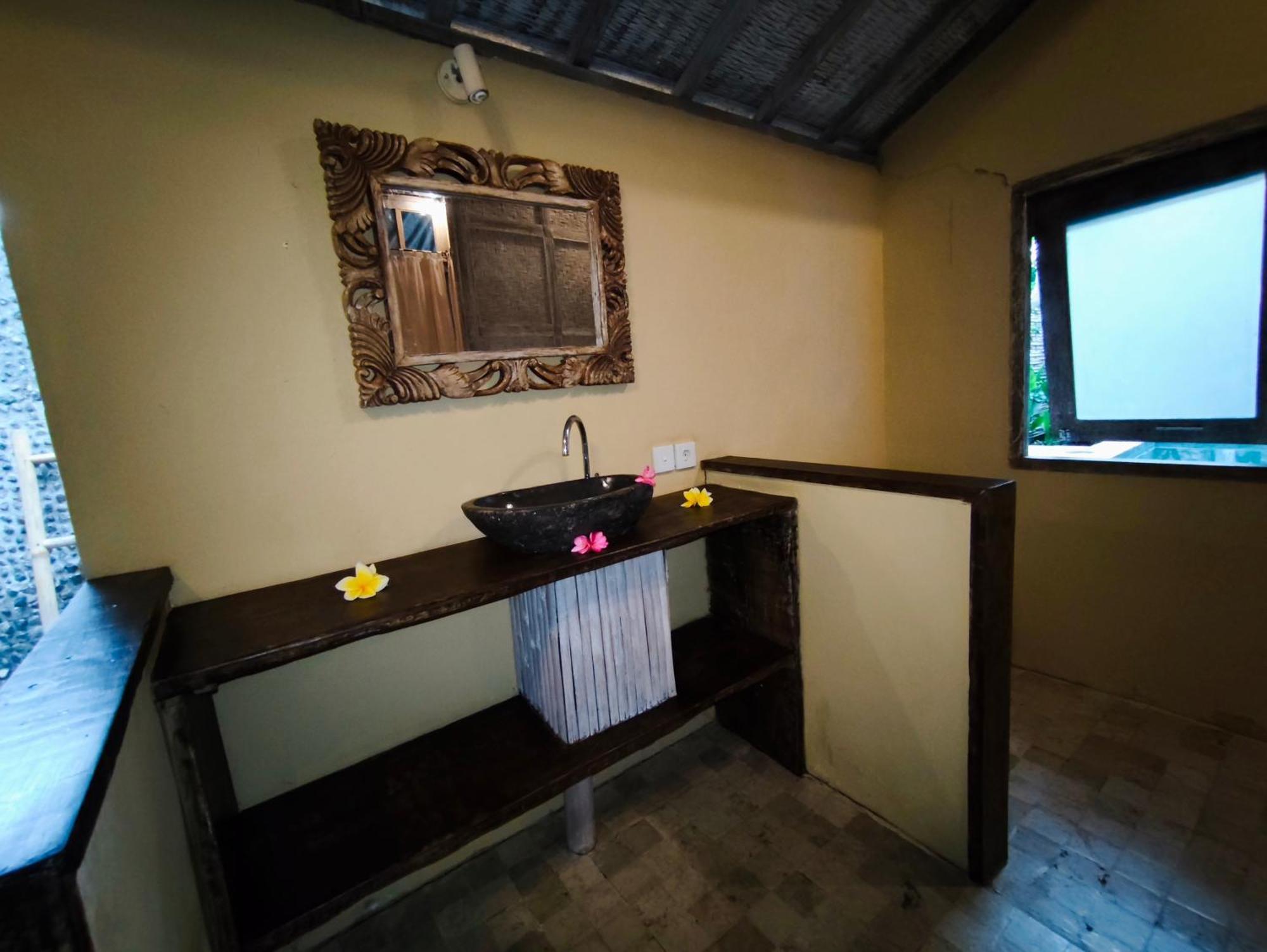 Villa Ibu Quần đảo Gili Ngoại thất bức ảnh